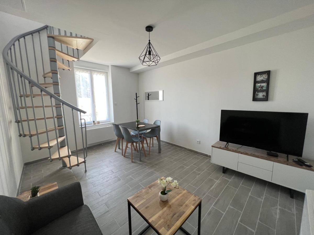 180B - Duplex T2 Tout Confort - Wifi Netflix Le Gond-Pontouvre Dış mekan fotoğraf